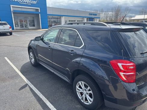 Used 2017 Chevrolet Equinox LT w/ Convenience Package image 7