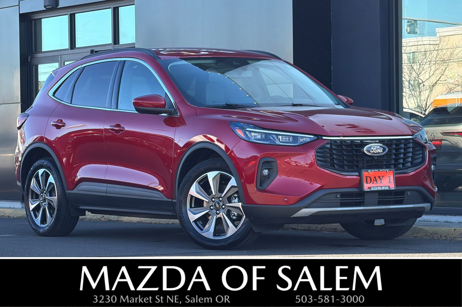 Used 2024 Ford Escape Platinum w/ Premium Technology Package AWD/4WD 360° Tour