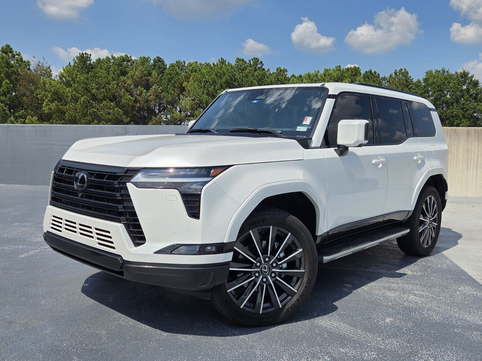 Certified 2025 Lexus GX 550 w/ Cold Area Package AWD/4WD image 1