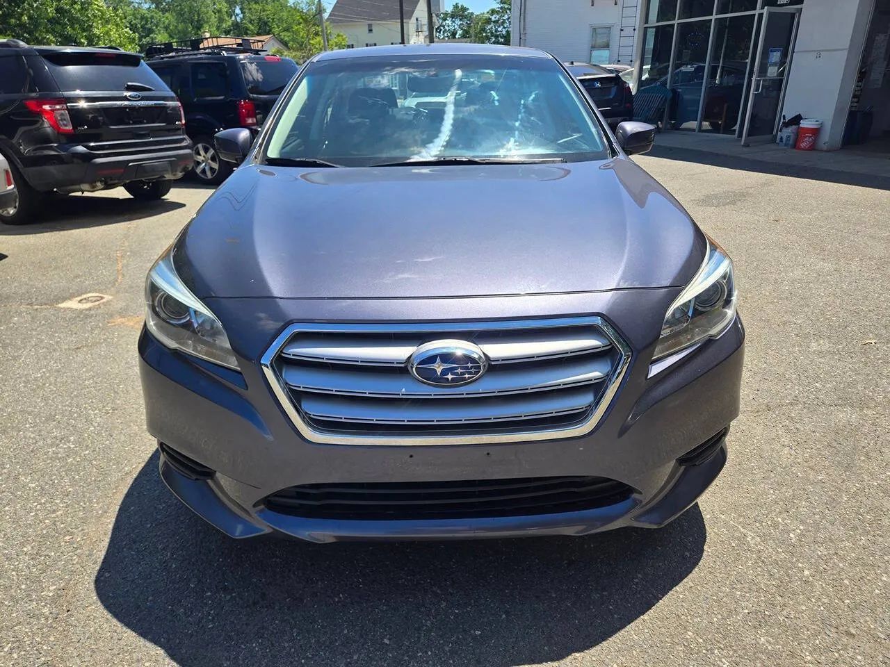 Used 2017 Subaru Legacy 2.5i Premium AWD/4WD image 2