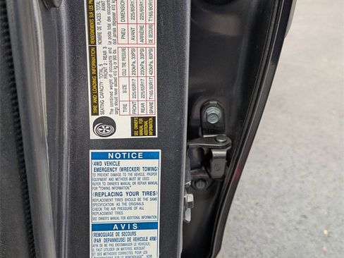 Used 2016 Toyota RAV4 XLE image 22