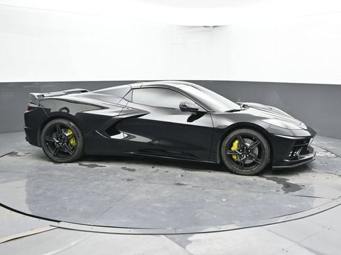 Used 2020 Chevrolet Corvette Stingray Preferred Conv w/ 2LT Preferred Equipment Group RWD image 4