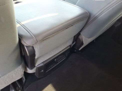 Used 2018 RAM 3500 Tradesman w/ Chrome Appearance Group image 10