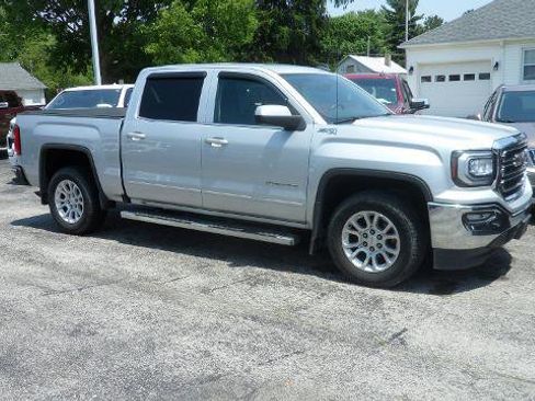 Used 2016 GMC Sierra 1500 SLE w/ SLE Value Package image 1
