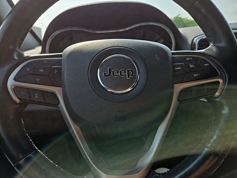Used 2020 Jeep Grand Cherokee Limited w/ Premium Lighting Group AWD/4WD image 15