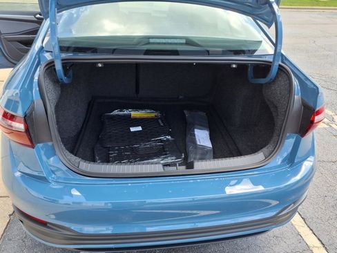 New 2025 Volkswagen Jetta SE image 21