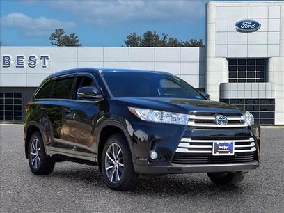 Used 2017 Toyota Highlander XLE
