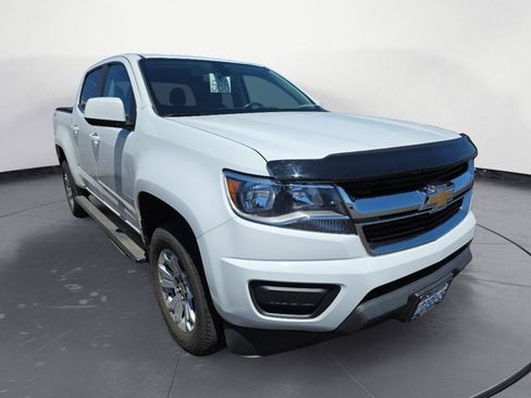 Used 2019 Chevrolet Colorado LT AWD/4WD image 2