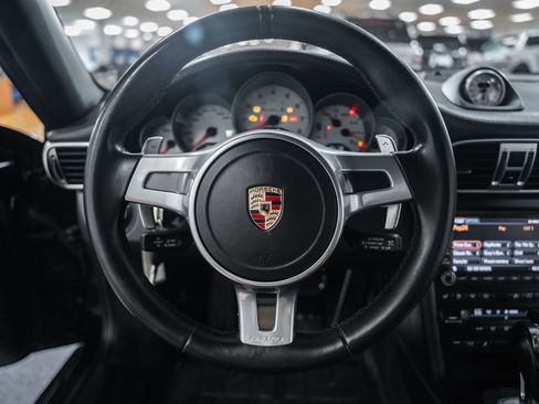 Used 2011 Porsche 911 Turbo S image 30