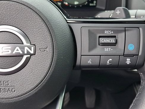 Certified 2023 Nissan Rogue Platinum w/ Platinum Premium Package AWD/4WD image 22