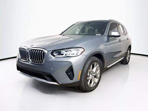 Used 2023 BMW X3 xDrive30i AWD/4WD image 4