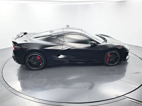 Used 2023 Chevrolet Corvette Stingray Premium Cpe w/ Z51 Performance Package RWD image 37