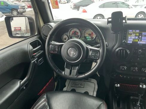 Used 2017 Jeep Wrangler Unlimited Rubicon image 22