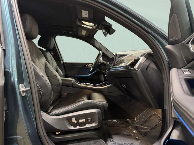 Used 2026 BMW X5 xDrive40i AWD/4WD image 27