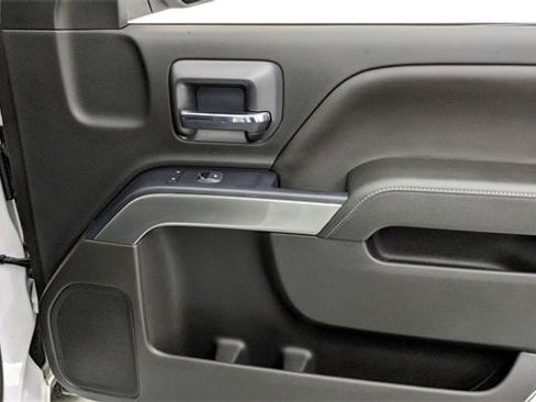 Used 2018 Chevrolet Silverado 1500 LT w/ All Star Edition image 59