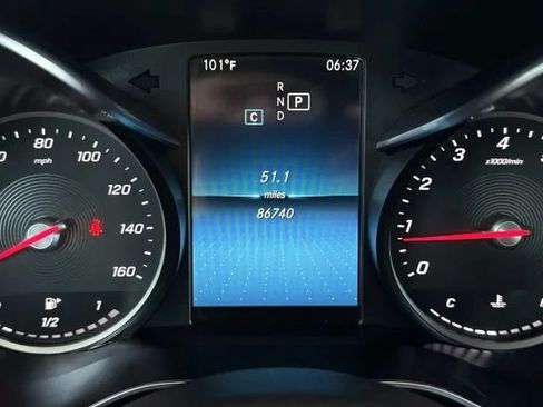 Used 2019 Mercedes-Benz C 300 4MATIC Sedan image 27