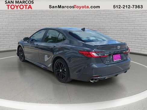 Used 2026 Toyota Camry SE w/ Convenience Package FWD image 8