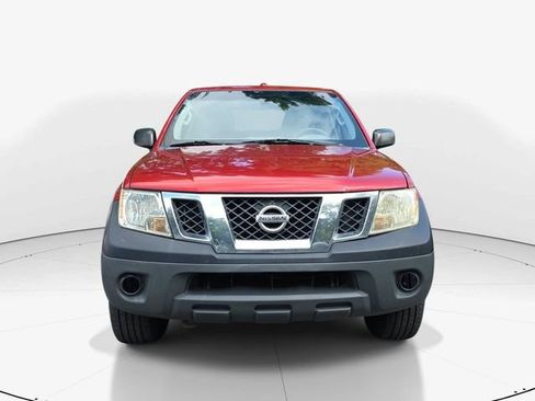 Used 2015 Nissan Frontier SV w/ SV Value Truck Package AWD/4WD image 10