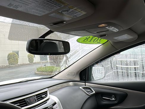 Used 2018 Nissan Murano Platinum image 24