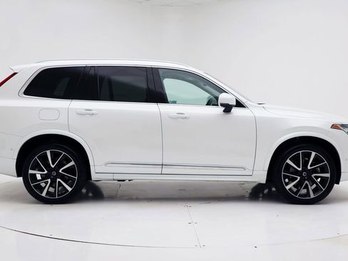 Used 2023 Volvo XC90 B6 Plus w/ Protection Package Premier AWD/4WD image 3
