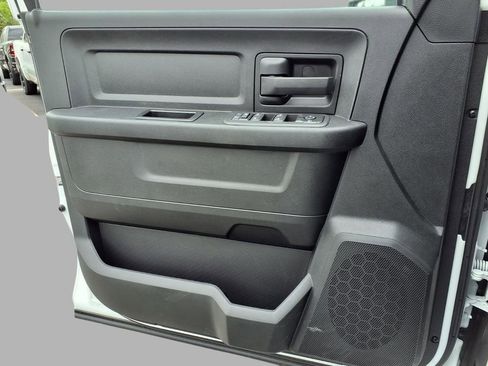 New 2026 RAM 2500 Tradesman AWD/4WD image 17