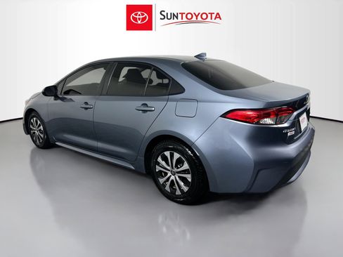 Used 2022 Toyota Corolla LE image 6