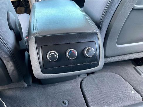 Used 2012 Chevrolet Traverse LS AWD/4WD image 12