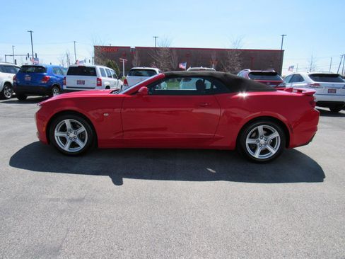 Used 2020 Chevrolet Camaro LT image 3