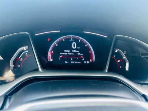 Used 2020 Honda Civic Sport image 29