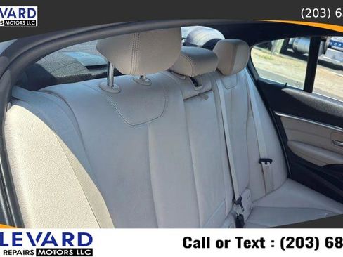 Used 2017 BMW 330i xDrive Sedan AWD/4WD image 37