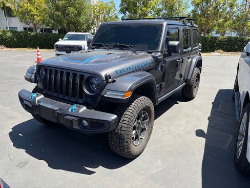 Used 2021 Jeep Wrangler Unlimited Rubicon 4xe w/ Cold Weather Group AWD/4WD image 1