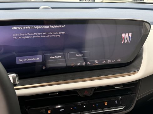 New 2026 Buick Envision Avenir image 15