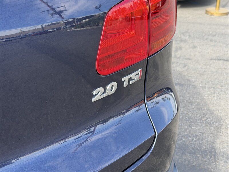 Used 2015 Volkswagen Tiguan SEL FWD image 5