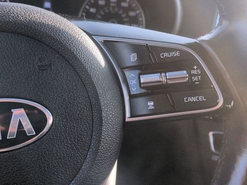 Used 2020 Kia Optima Premium image 17