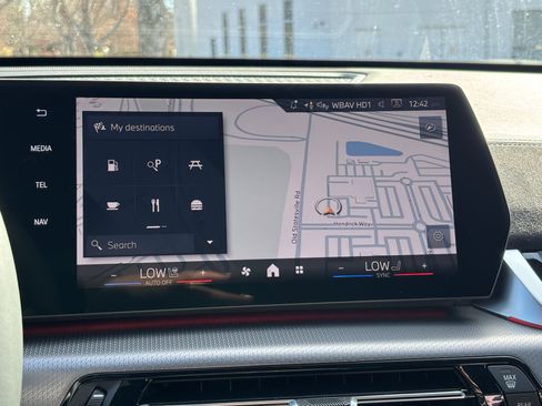 Used 2026 BMW X1 xDrive28i w/ Technology Package image 28