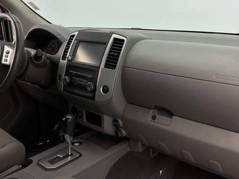 Used 2020 Nissan Frontier S w/ S Utility Package image 26