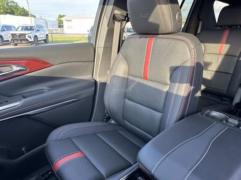 New 2026 Chevrolet Traverse RS FWD image 40