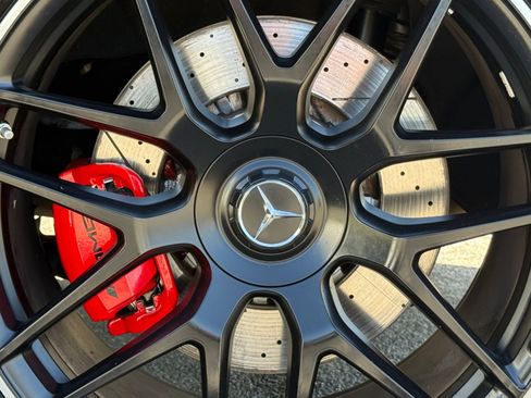 Used 2024 Mercedes-Benz GLE 63 AMG S w/ Driver Assistance Package image 21