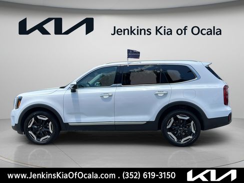 Certified 2023 Kia Telluride S AWD/4WD image 6