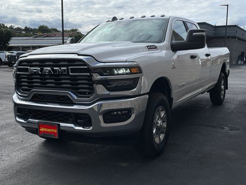 New 2026 RAM 2500 Big Horn image 3