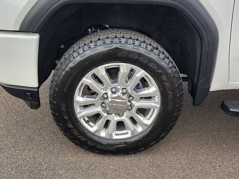 Used 2022 GMC Sierra 2500 Denali AWD/4WD image 17