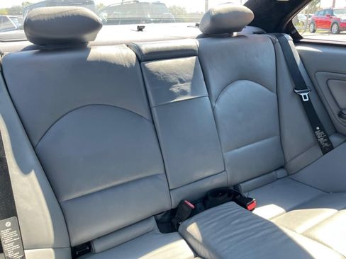 Used 2002 BMW M3 Coupe image 8