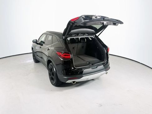 Used 2024 Chevrolet Blazer LT w/ Convenience Package FWD image 24