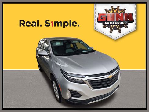 Used 2022 Chevrolet Equinox LT image 1