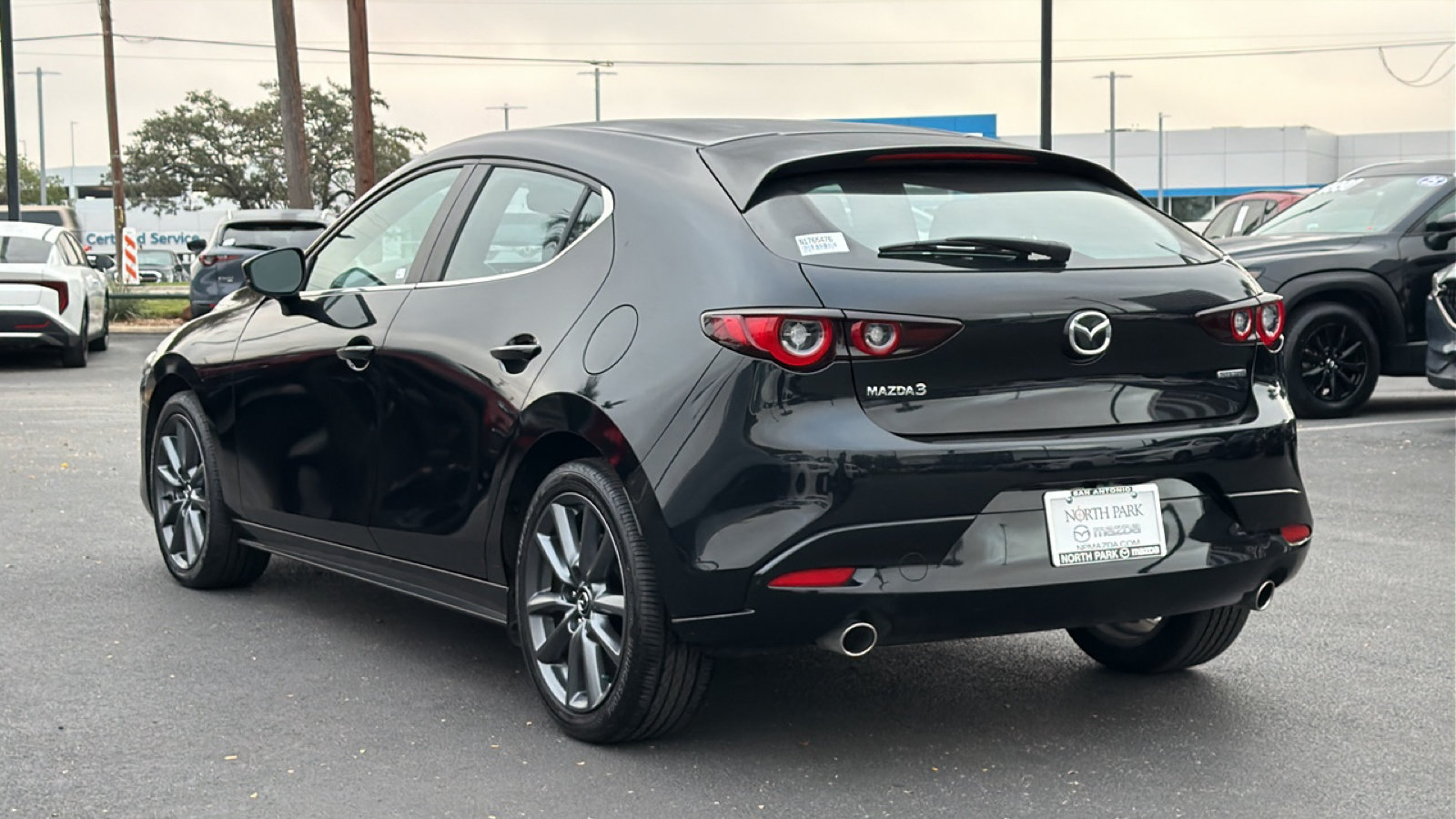 Used 2025 MAZDA MAZDA3 s FWD image 6