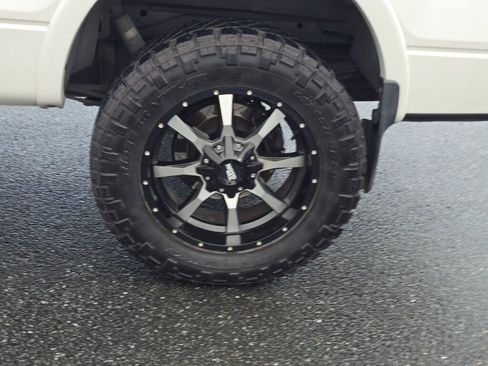 Used 2014 Ford F150 Lariat w/ Equipment Group 501A Mid image 11