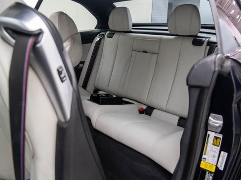 Used 2018 BMW M4 Convertible w/ Competition Package image 13