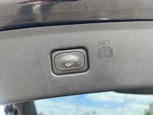 Used 2023 Ford Edge SEL w/ Convenience Package image 28