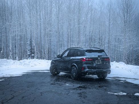 New 2026 BMW X5 M Competition w/ Executive Package AWD/4WD image 8