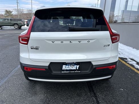 Certified 2023 Volvo XC40 B5 Plus w/ Driver Assist Package image 7